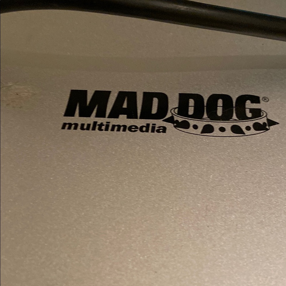 Silver Media Streamer with Enhanced Streaming Capabilities
